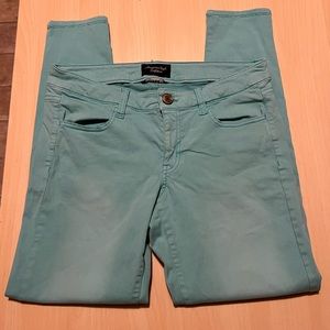 Super Stretch Jegging